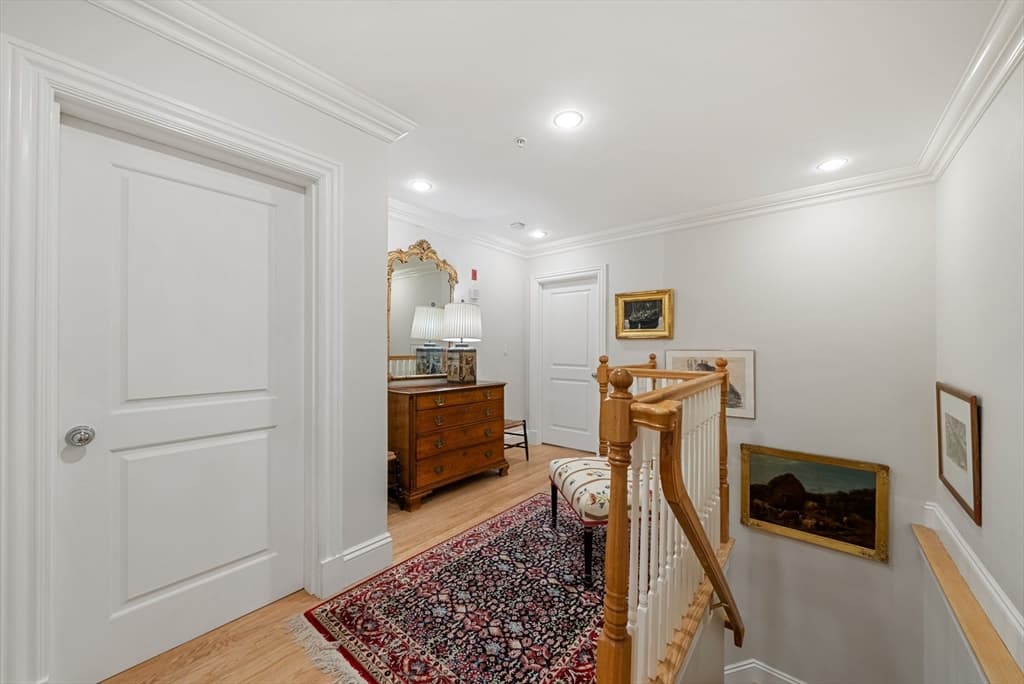 Condominium at 9-11 Worcester Sq # 1, Boston MA 02118, photo 20 of 36