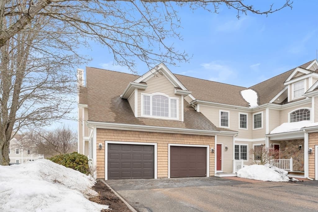 Condominium at 717 Hampton Way # 717, Abington MA 02351, photo 30 of 34