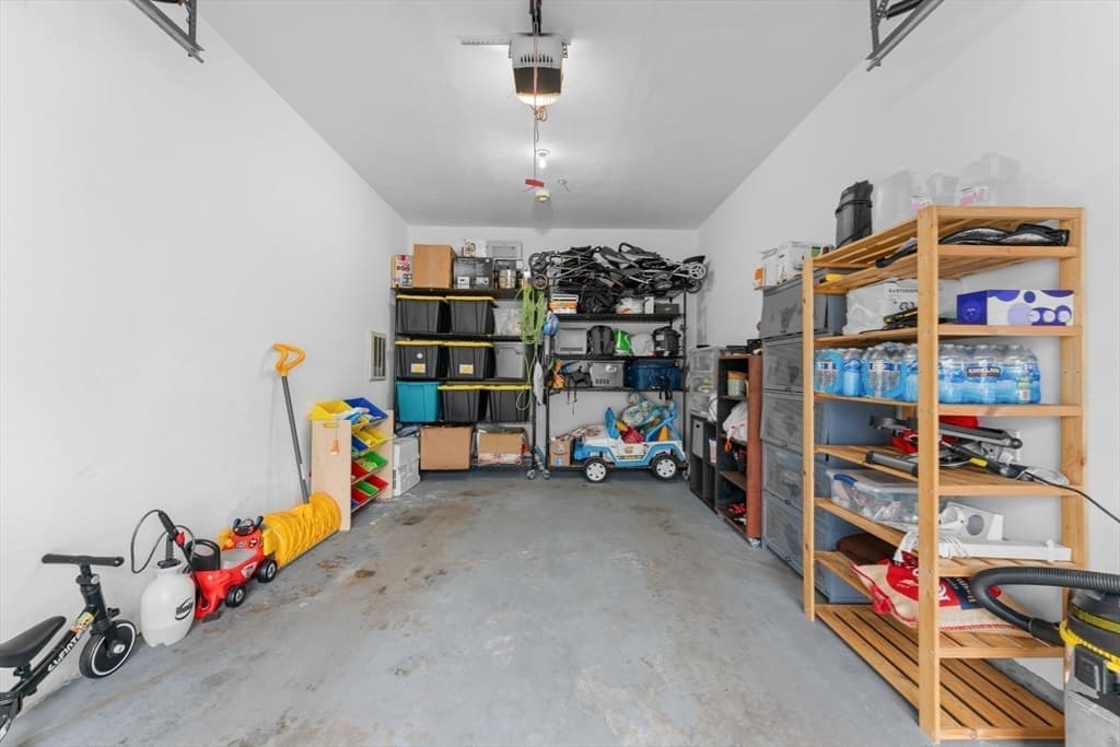 Condominium at 717 Hampton Way # 717, Abington MA 02351, photo 33 of 34