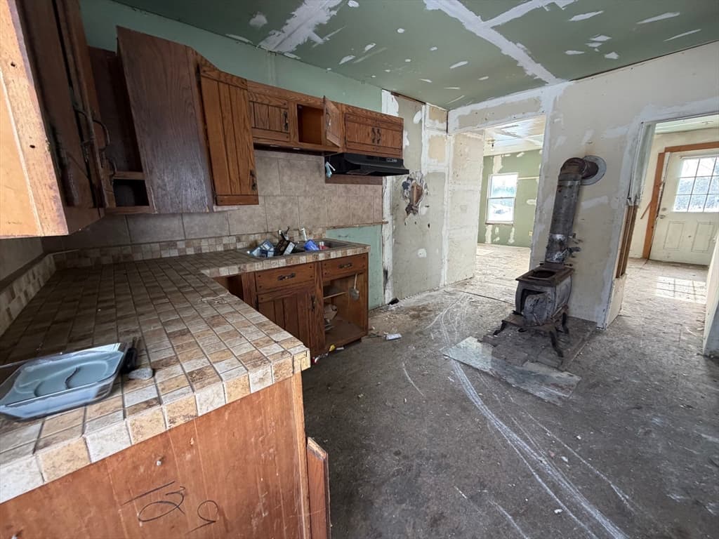 92 Chace Rd, Freetown MA 02717 photo 4