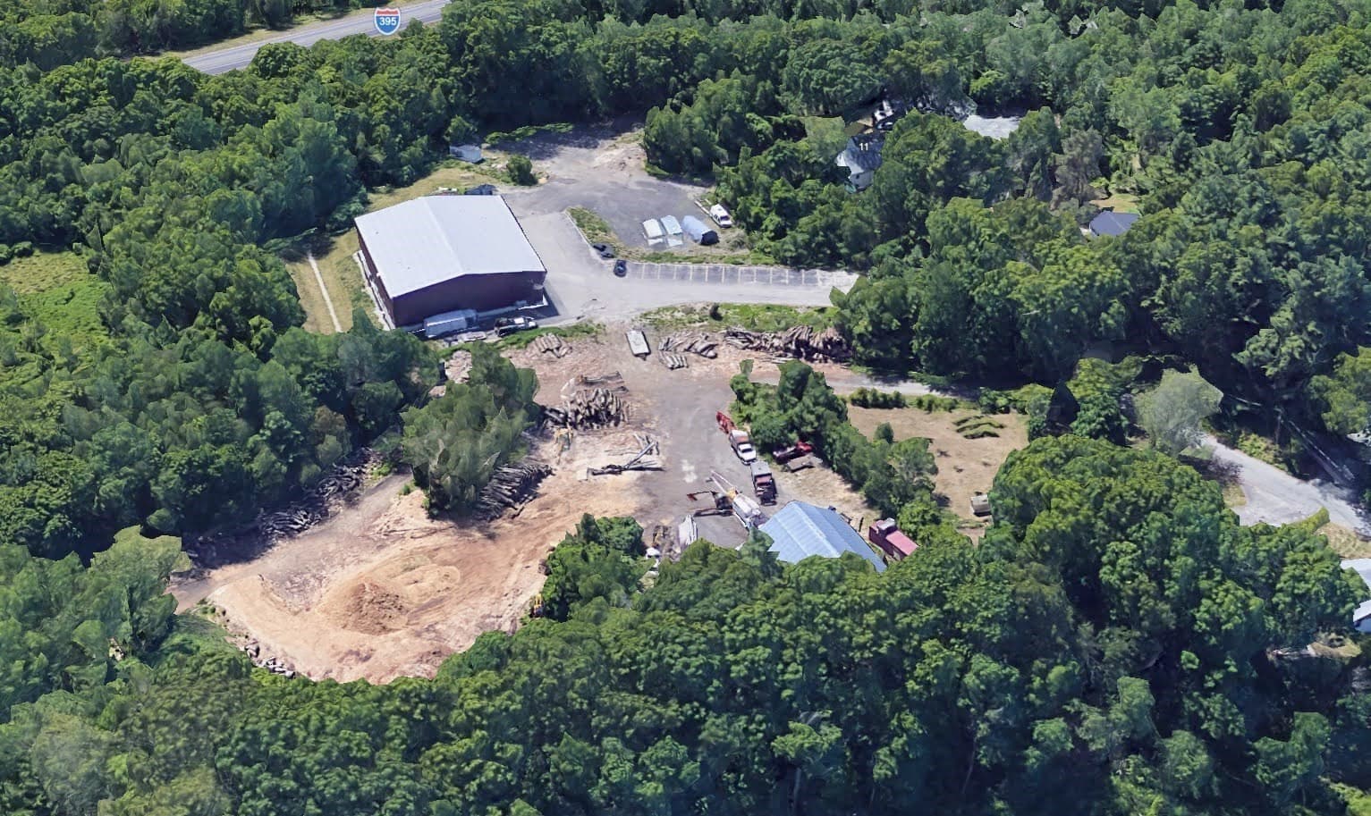 9 B Wellington Rd, Oxford MA 01540