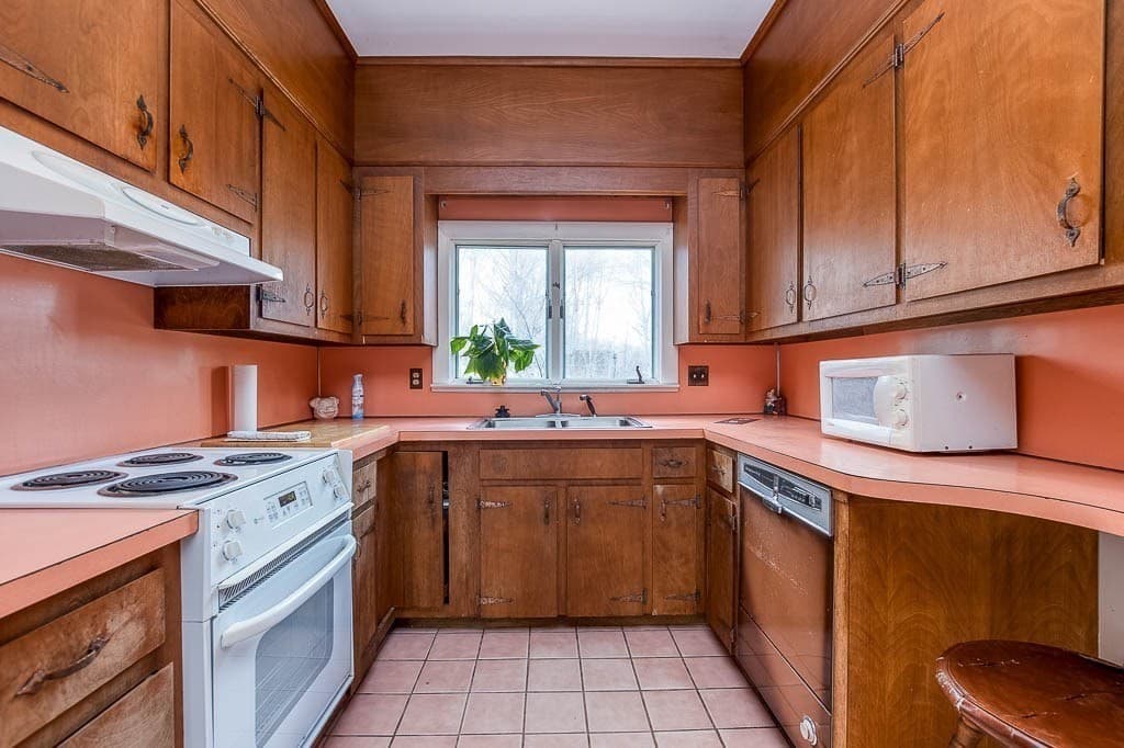 Single Family Residence at 30 Sanger St, Bridgewater MA 02324, photo 6 of 27