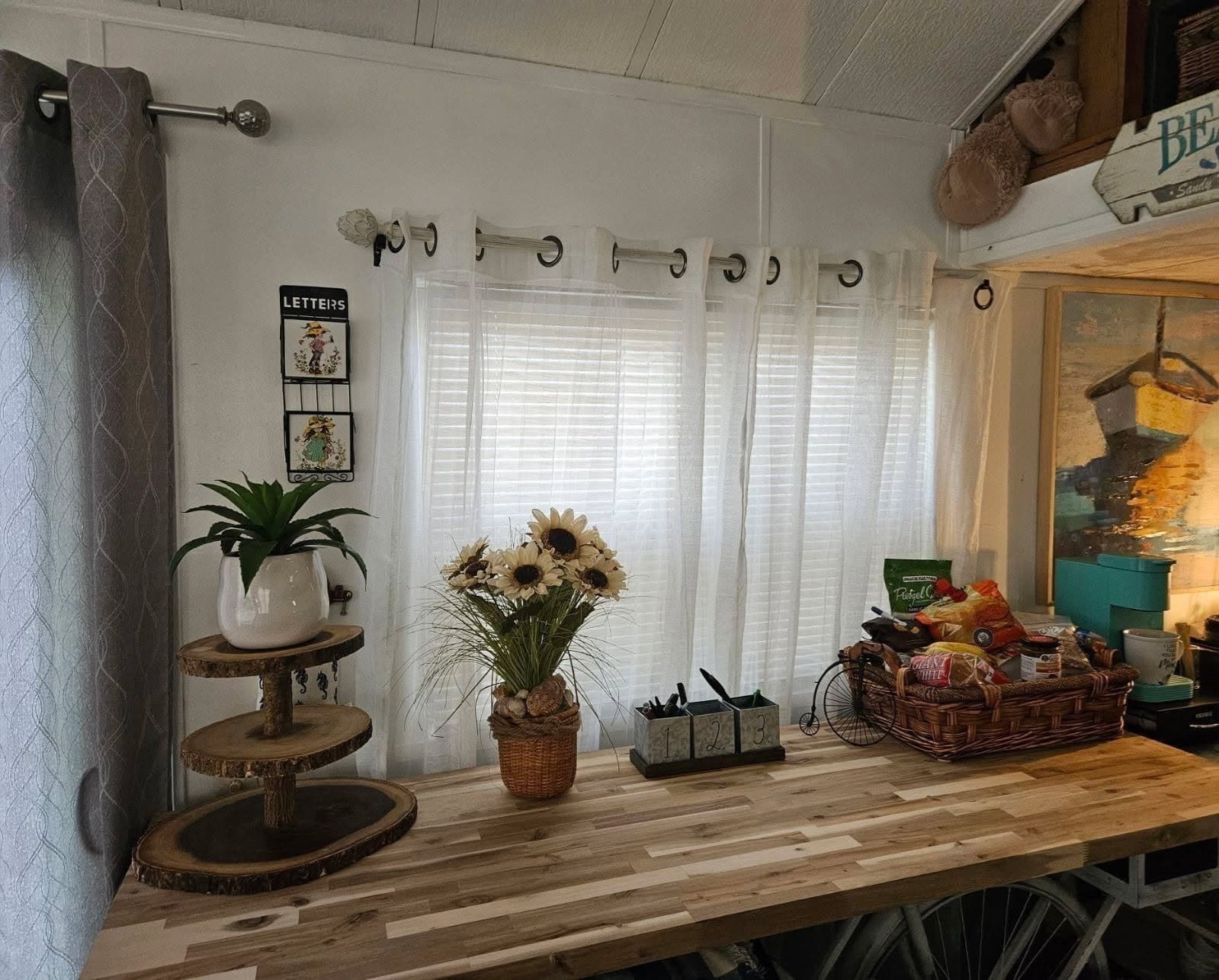 Mobile Home at 19 Mashapaug Rd # C29, Sturbridge MA 01566, photo 7 of 42