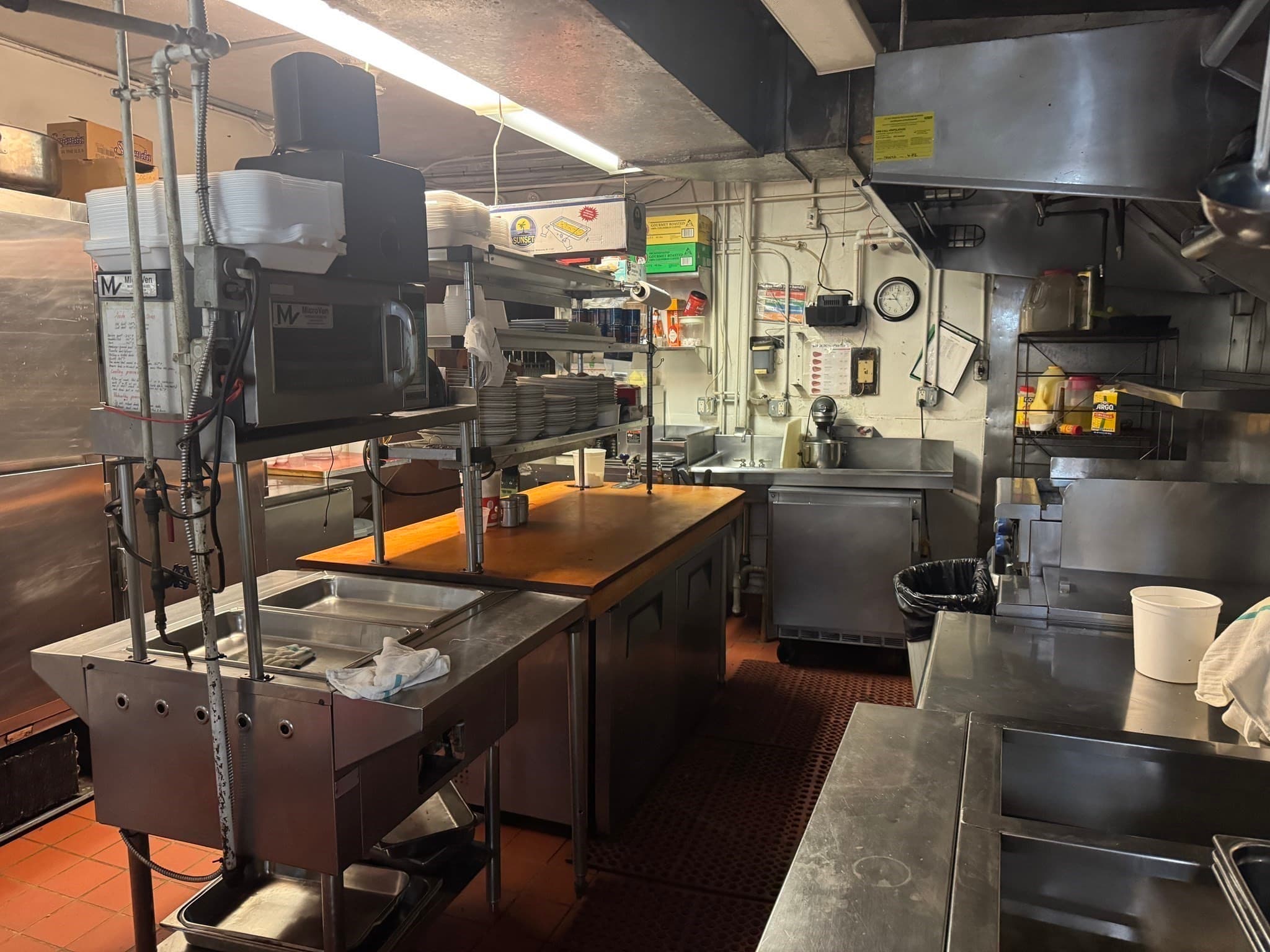Business Opportunity at 914 Beacon St, Boston MA 02215, Boston, photo 5 of 19