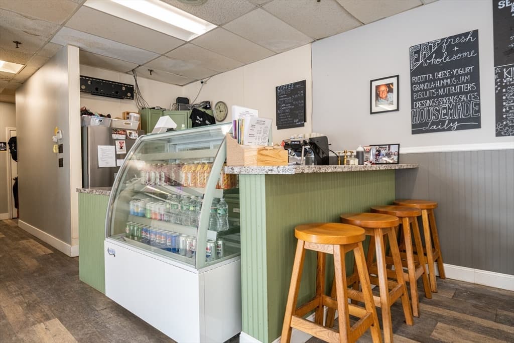 Business Opportunity at 9999999999 Main Street, Stoneham MA 02180, photo 2 of 11