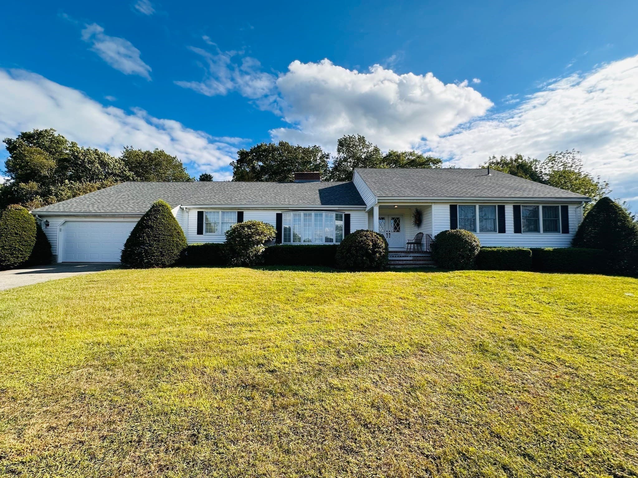 Single Family Residence at 1107 Jackson Rd, Hardwick MA 01037, photo 6 of 42