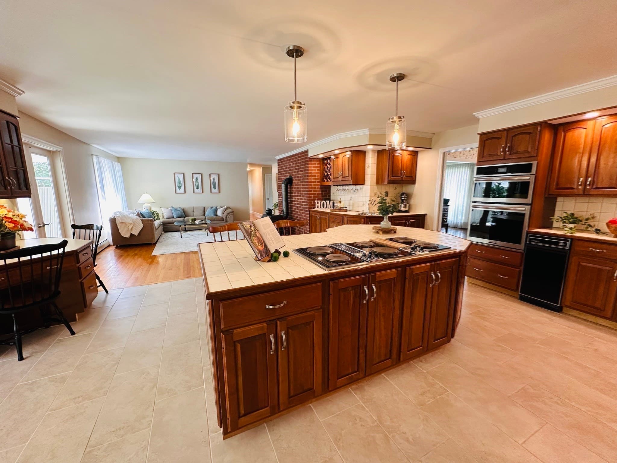 Single Family Residence at 1107 Jackson Rd, Hardwick MA 01037, photo 9 of 42