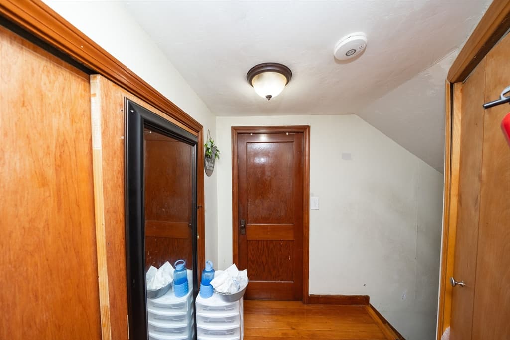 4 Stockholm St, Worcester MA 01607 photo 17