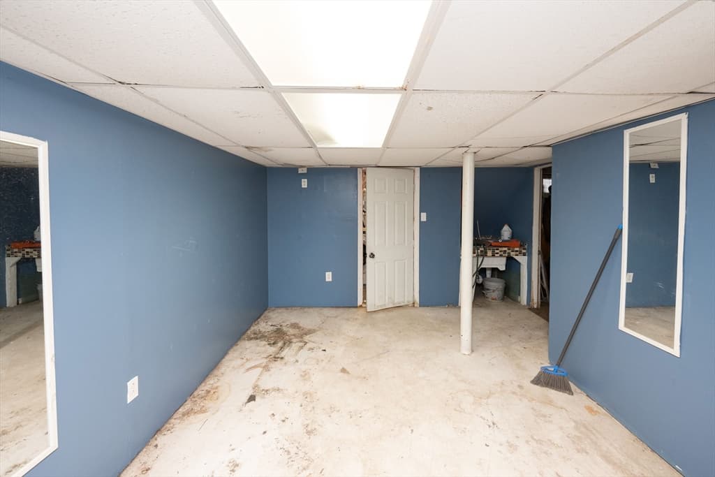 4 Stockholm St, Worcester MA 01607 photo 8