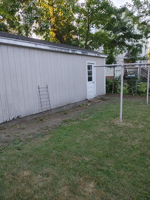 Single Family Residence at 24 Hampden St, West Springfield MA 01089, photo 17 of 18