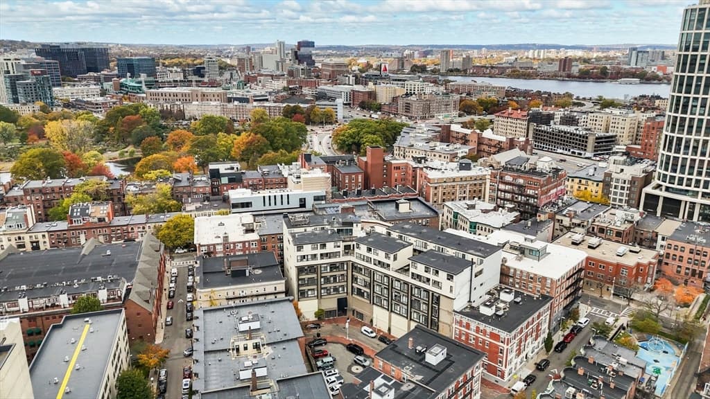 12 Stoneholm, Boston MA 02115 photo 7