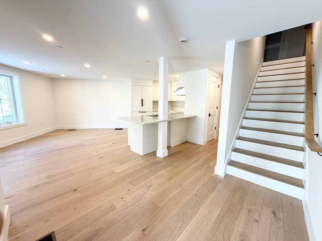Condominium at 6 Elm Street # 6, Newton MA 02465, Newton, photo 8 of 27