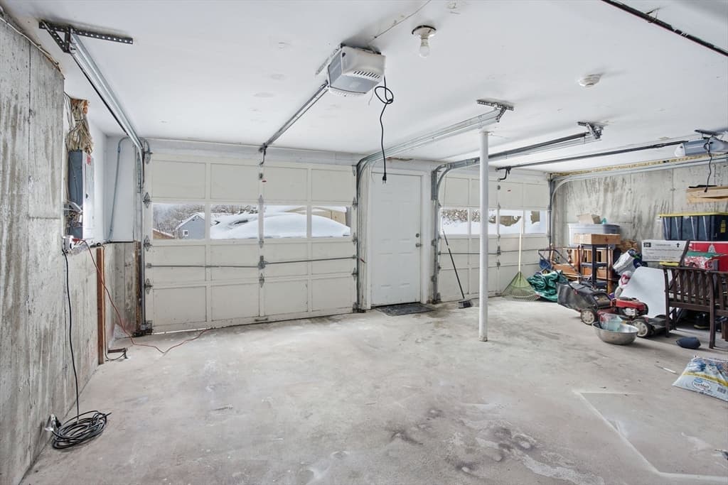 Single Family Residence at 66 Buttonwood Avenue, Sutton MA 01590, photo 35 of 42