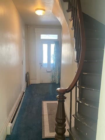 2 Family - 2 Units Up/Down at 32 Vernon St, Waltham MA 02453, Waltham, photo 6 of 36