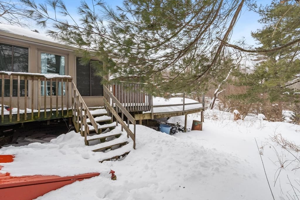 Single Family Residence at 6 Henry Rd, Wales MA 01081, photo 2 of 18