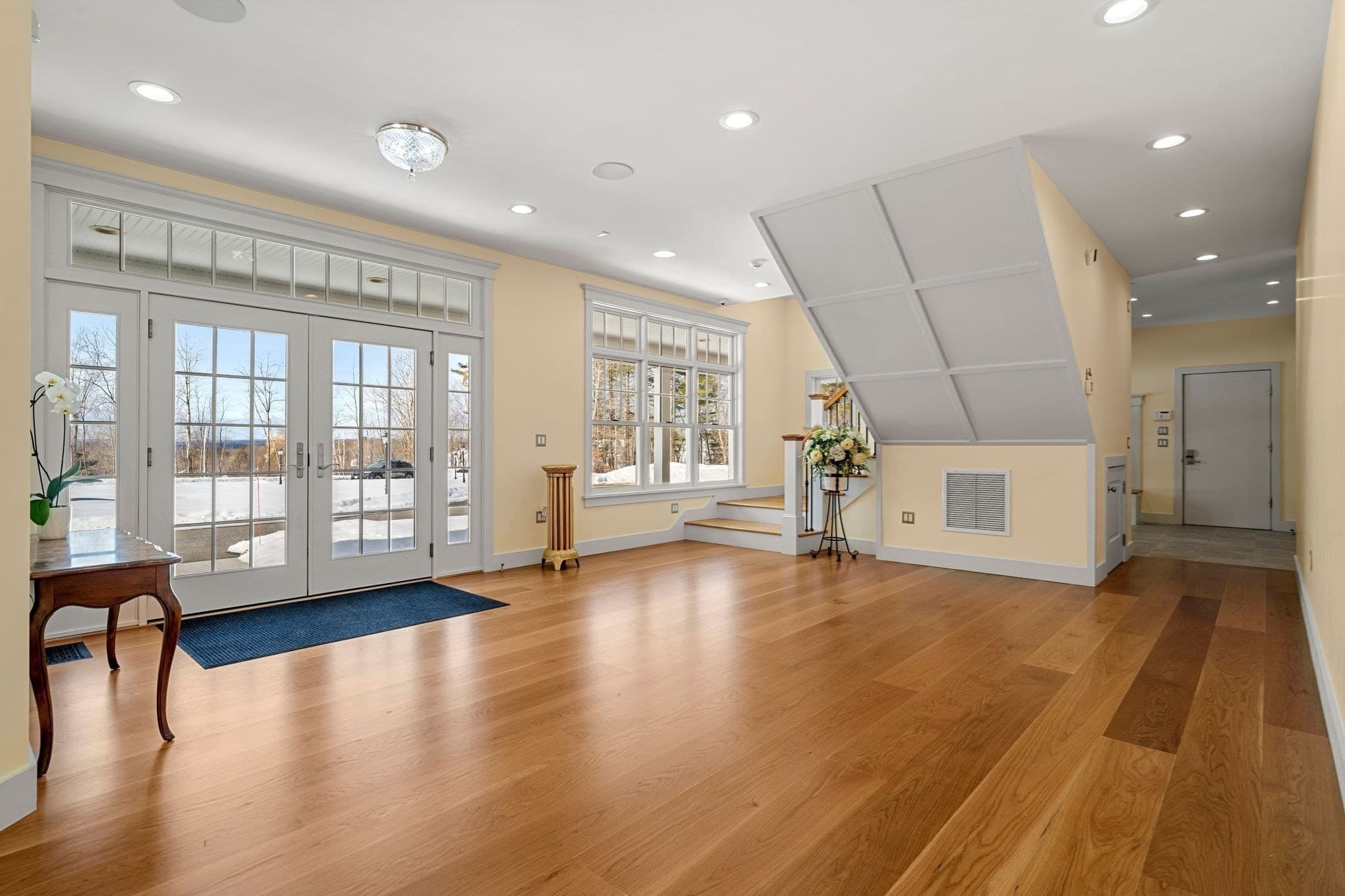 Single Family Residence at 72 Dale Lane, Groton MA 01450, photo 7 of 42