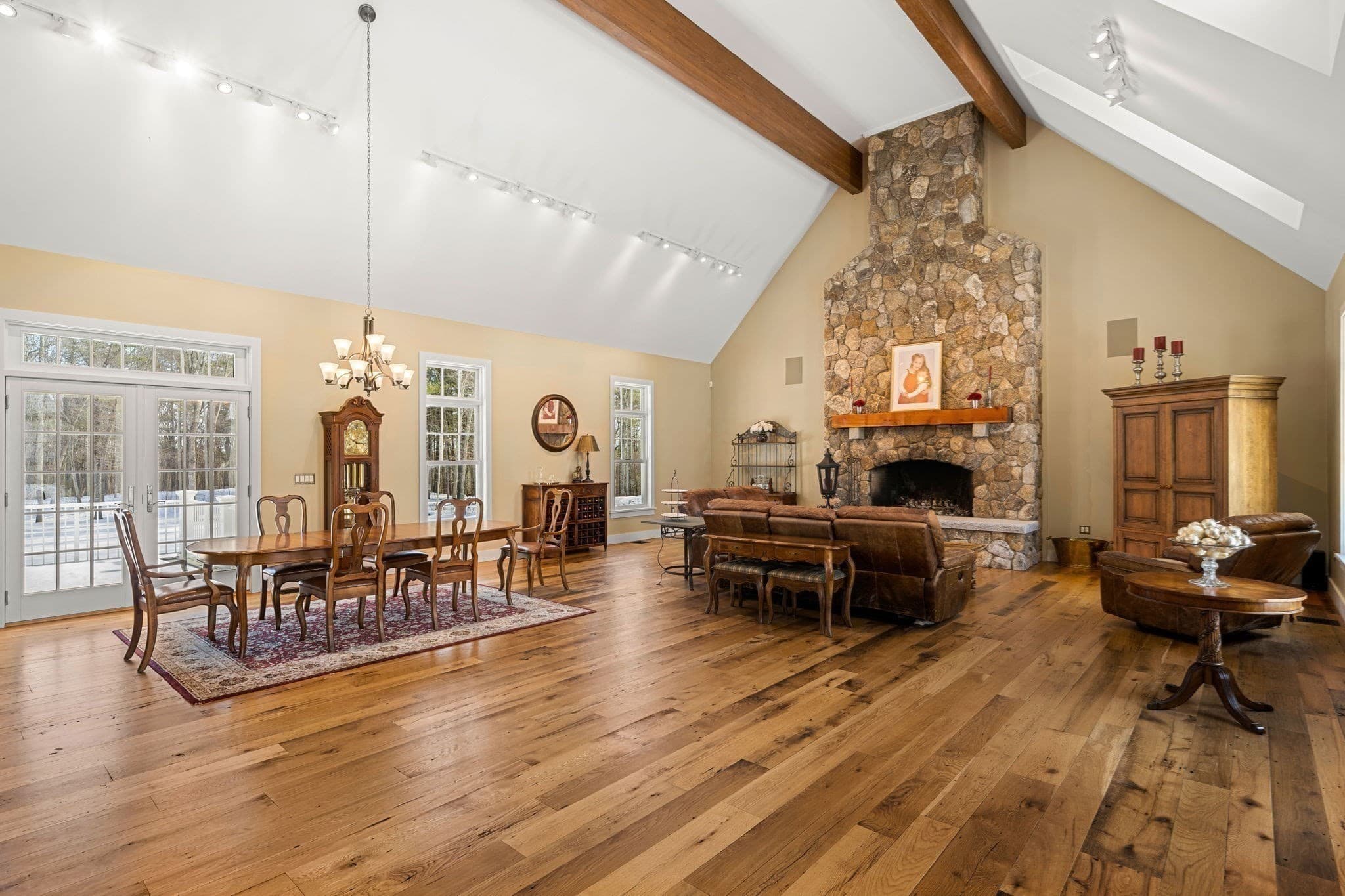 Single Family Residence at 72 Dale Lane, Groton MA 01450, photo 15 of 42