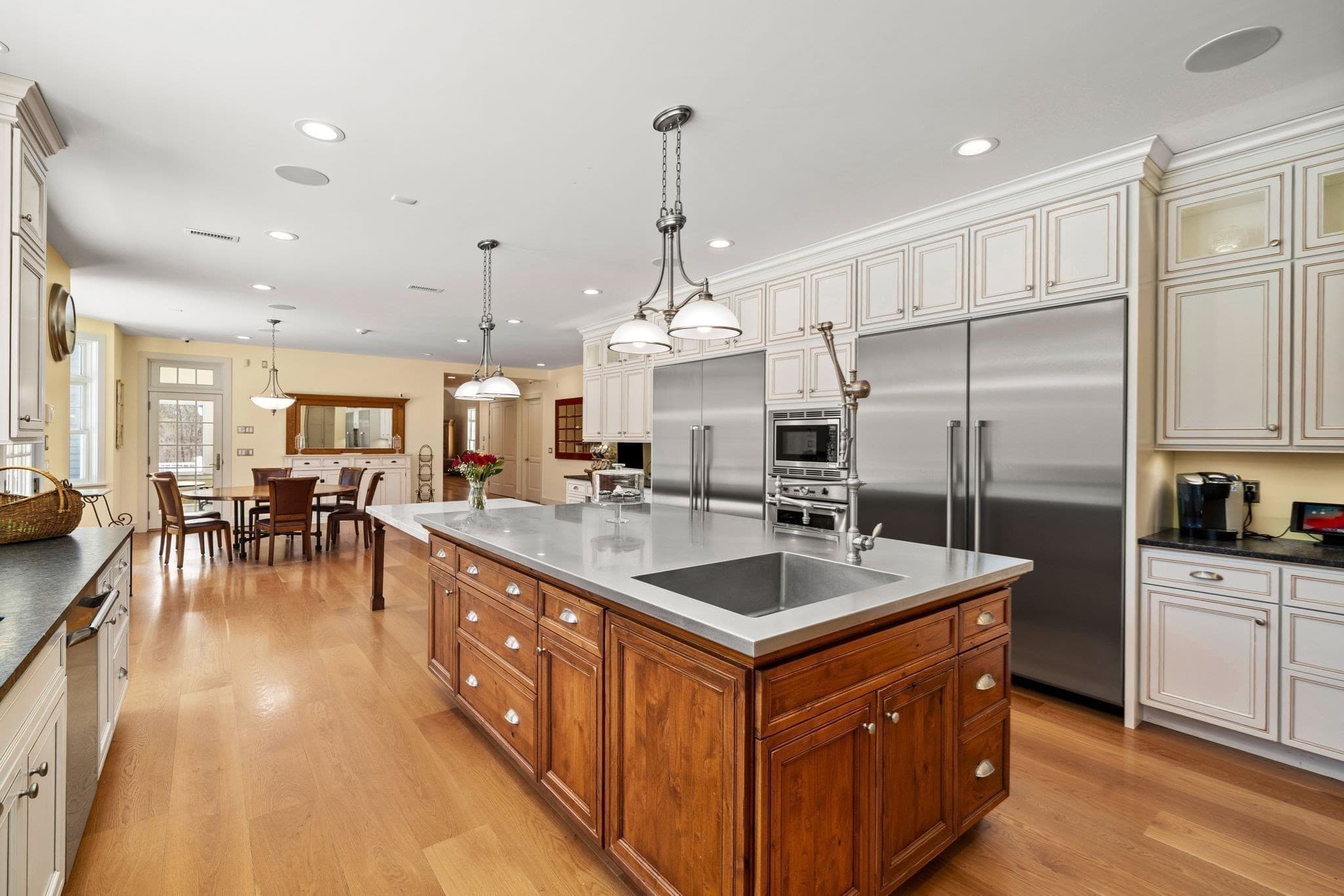Single Family Residence at 72 Dale Lane, Groton MA 01450, photo 11 of 42