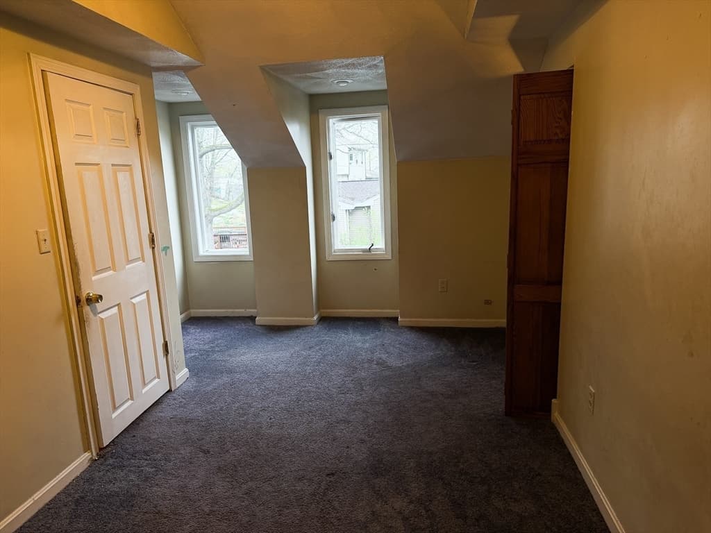 Single Family Residence at 498 Middlesex Tpke, Billerica MA 01821, photo 14 of 24