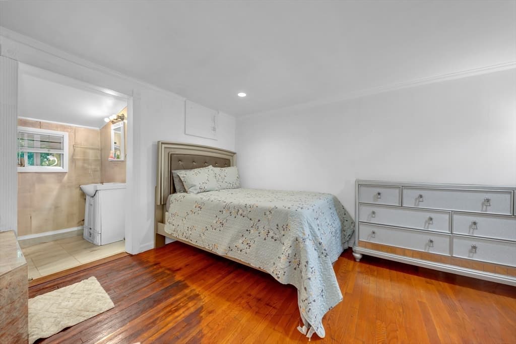 Multi Family at 56 Park St, Hudson MA 01749, Hudson, photo 14 of 30