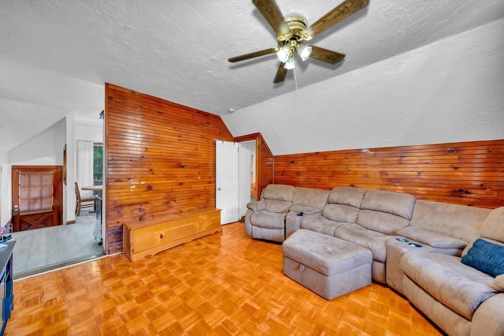 Multi Family at 56 Park St, Hudson MA 01749, Hudson, photo 19 of 30