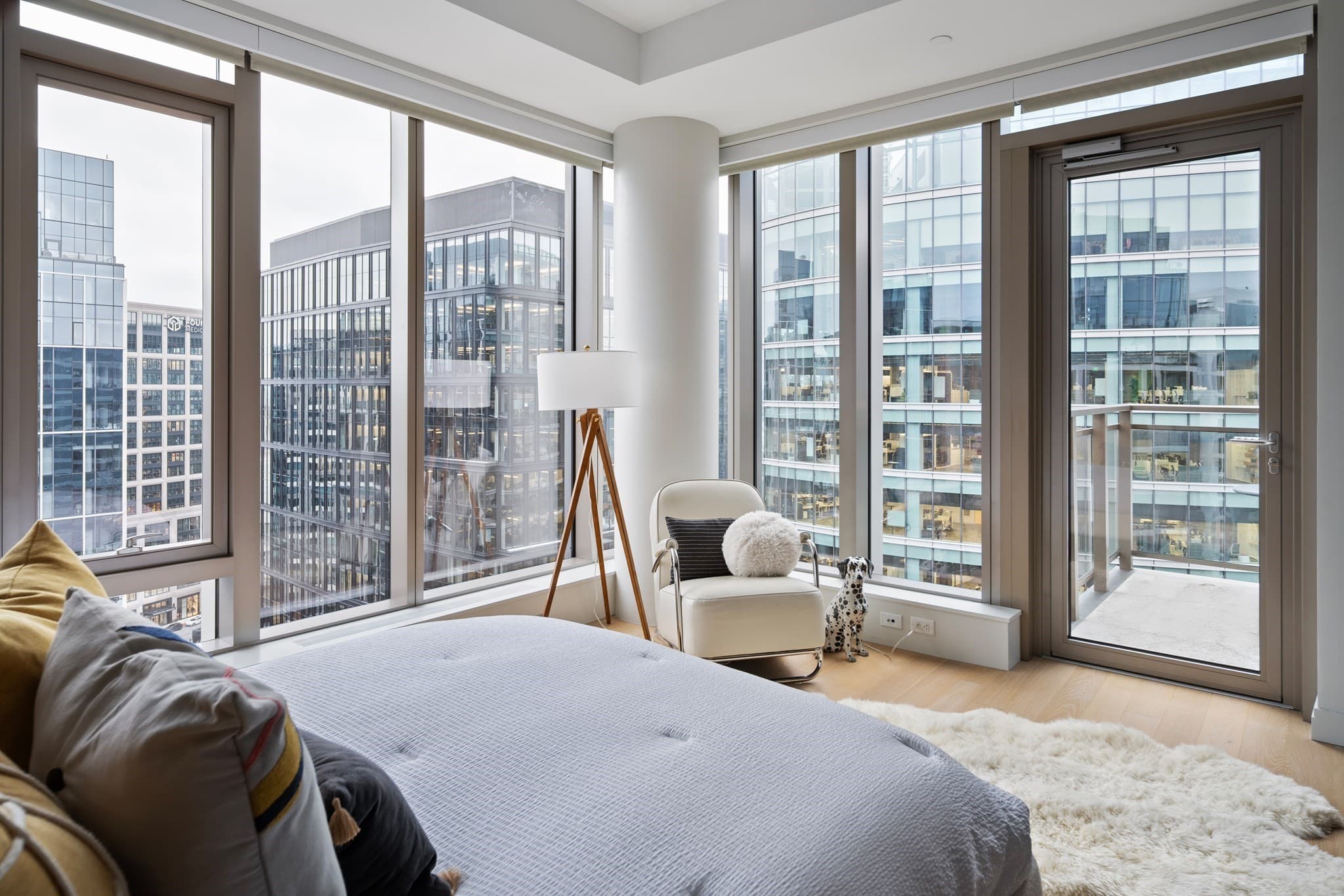 Condominium at 133 Seaport Boulevard # 2101, Boston MA 02210, photo 18 of 39