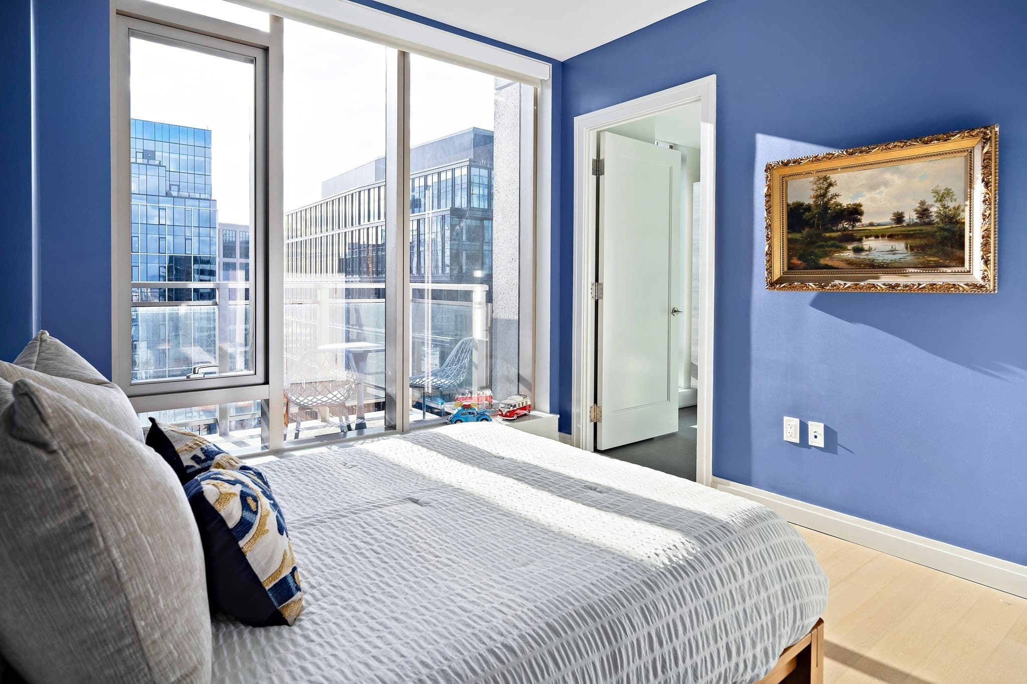 Condominium at 133 Seaport Boulevard # 2101, Boston MA 02210, photo 11 of 39