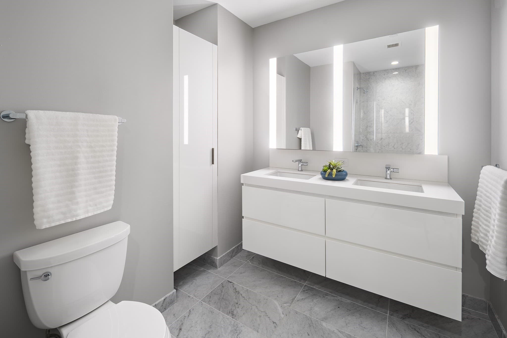 Condominium at 133 Seaport Boulevard # 2101, Boston MA 02210, photo 19 of 39
