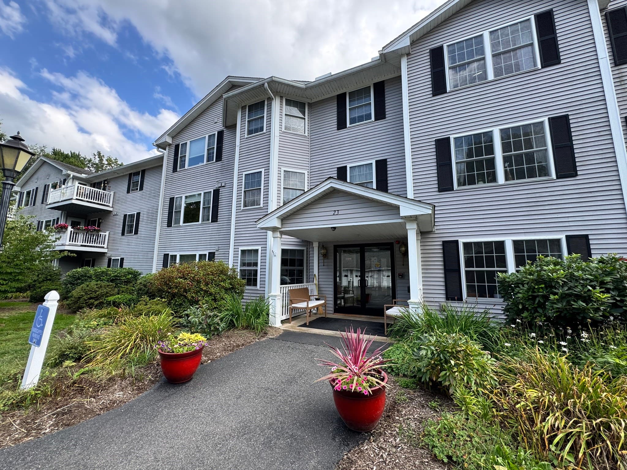 Condominium at 23 Greenleaves # 107, Amherst MA 01002, Amherst, photo 35 of 35