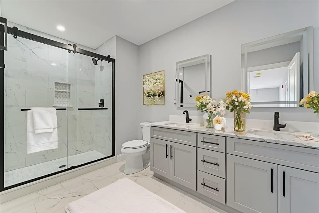Condominium at 585 Washington St # 1, Quincy MA 02169, photo 6 of 22
