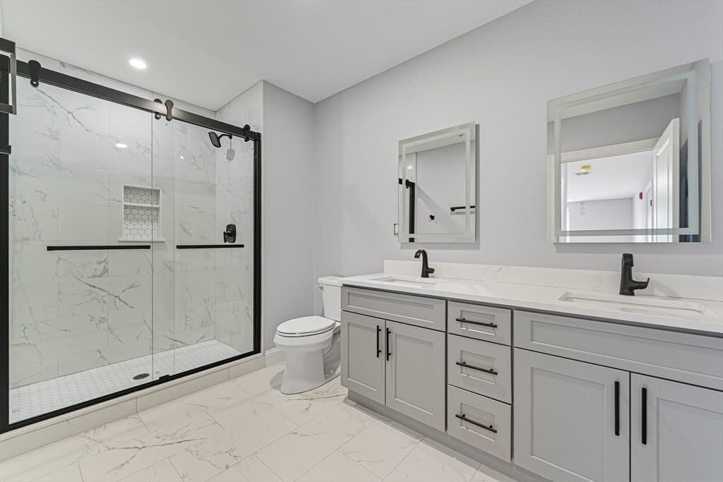 Condominium at 585 Washington St # 1, Quincy MA 02169, photo 20 of 22