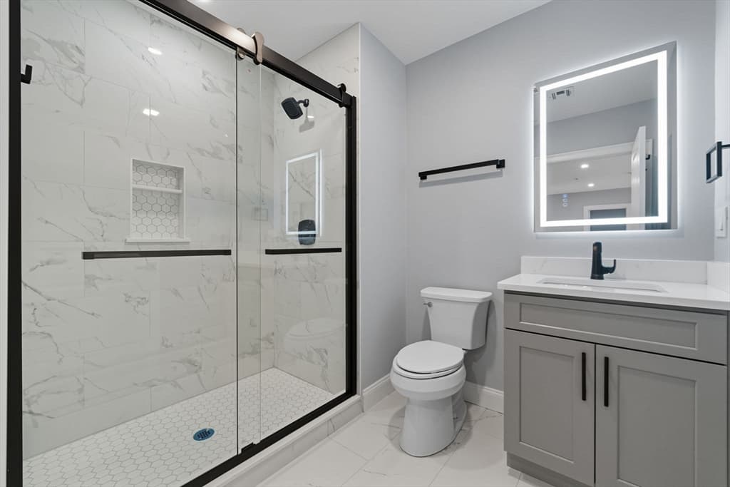 Condominium at 585 Washington St # 1, Quincy MA 02169, photo 21 of 22