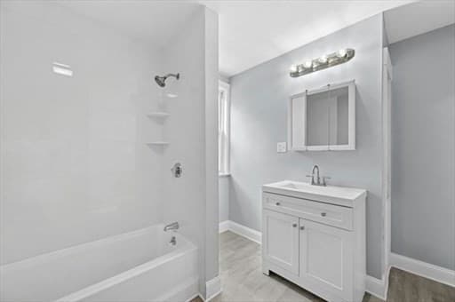 3 Family at 139 Lincoln St, Worcester MA 01605, photo 24 of 38