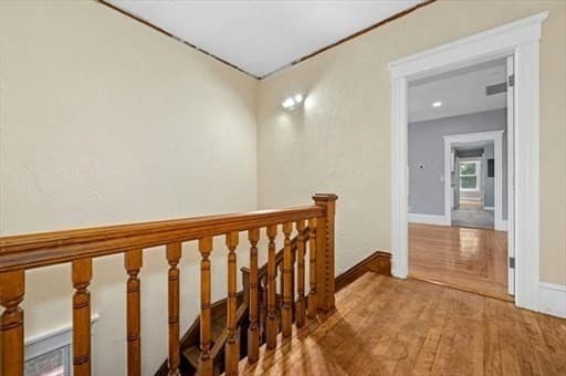 3 Family at 139 Lincoln St, Worcester MA 01605, photo 31 of 38