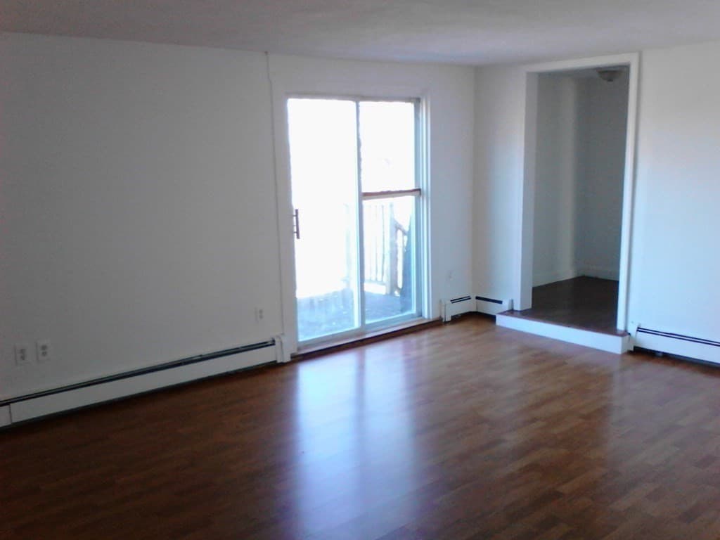 4 Family at 233 Washington Ave, Revere MA 02151, photo 6 of 14