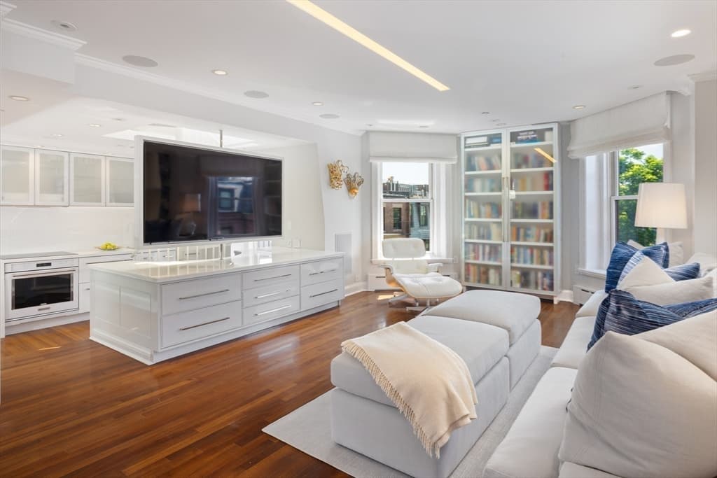 Single Family Residence at 4 Gloucester Street, Boston MA 02115, Boston, photo 28 of 32