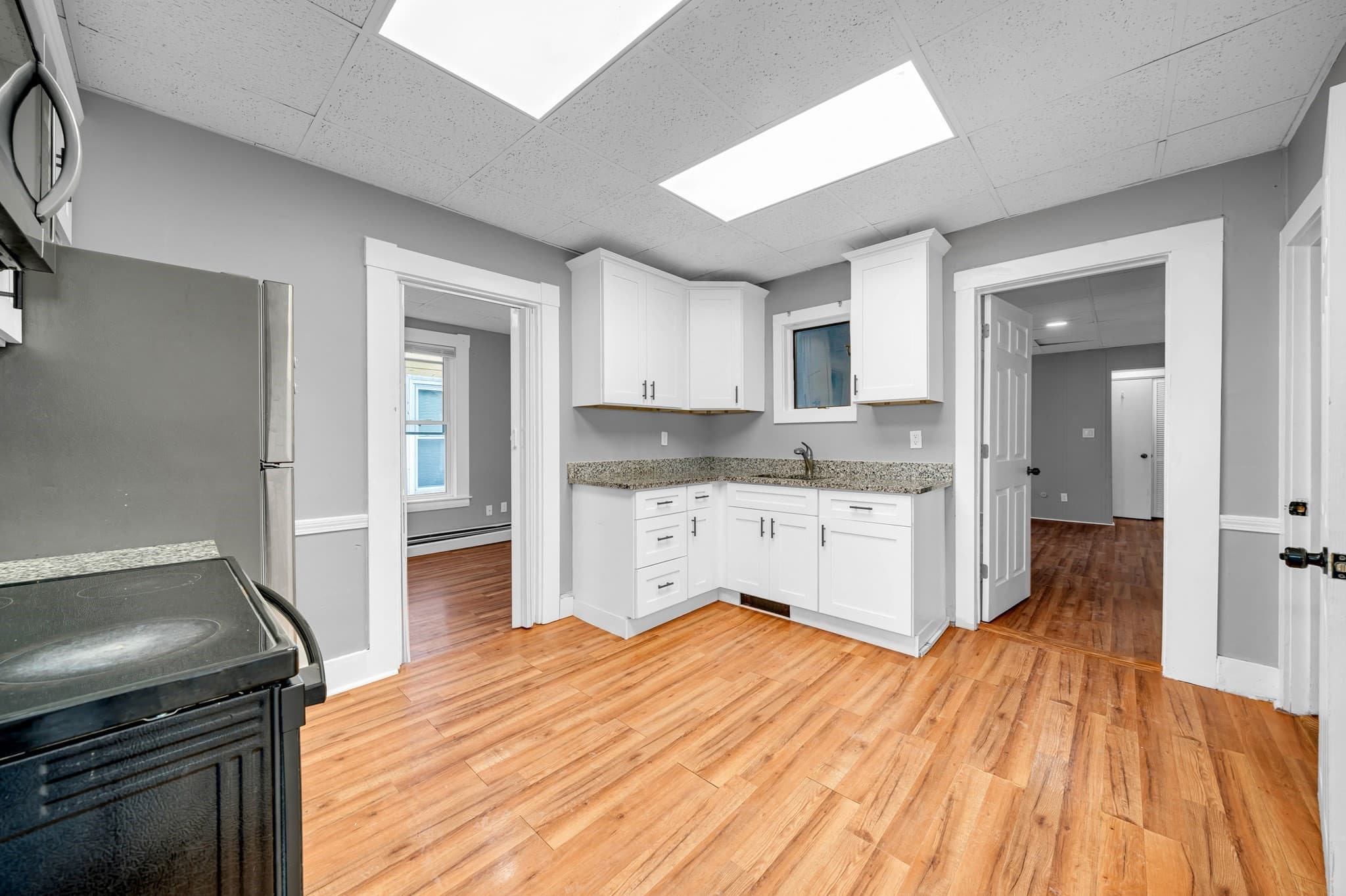 5+ Family - 5+ Units Up/Down at 94 Main St, North Andover MA 01845, photo 19 of 30