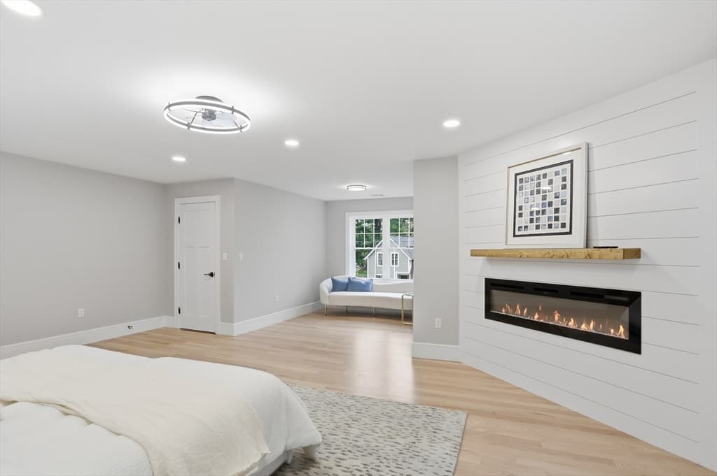 Single Family Residence at 6 Lane Avenue, Bedford MA 01730, Bedford, photo 26 of 42