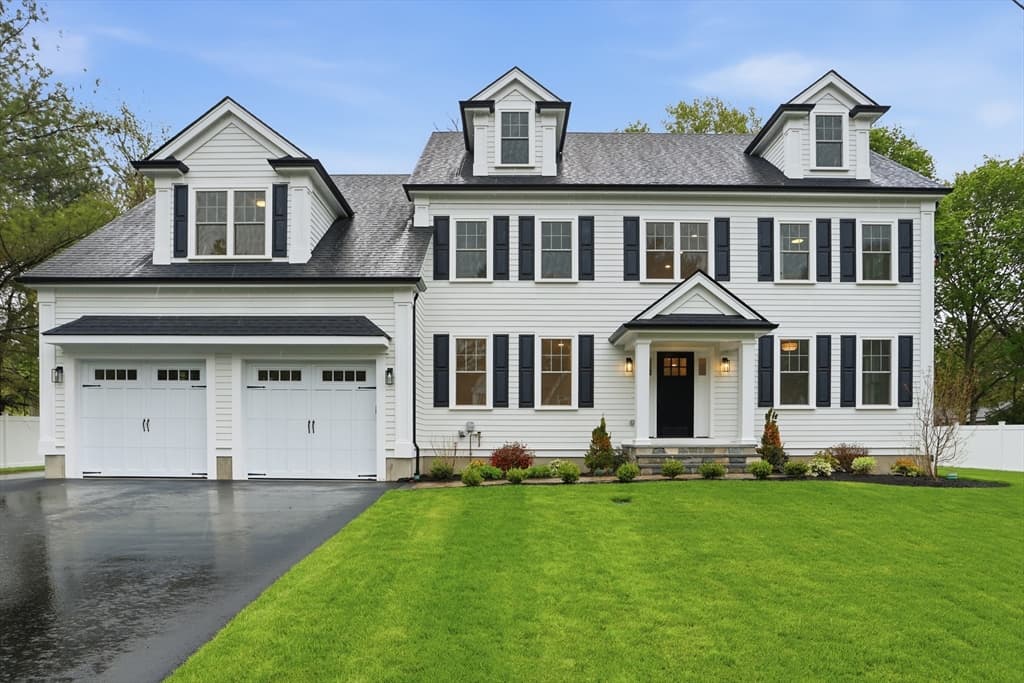 6 Lane Avenue, Bedford MA 01730