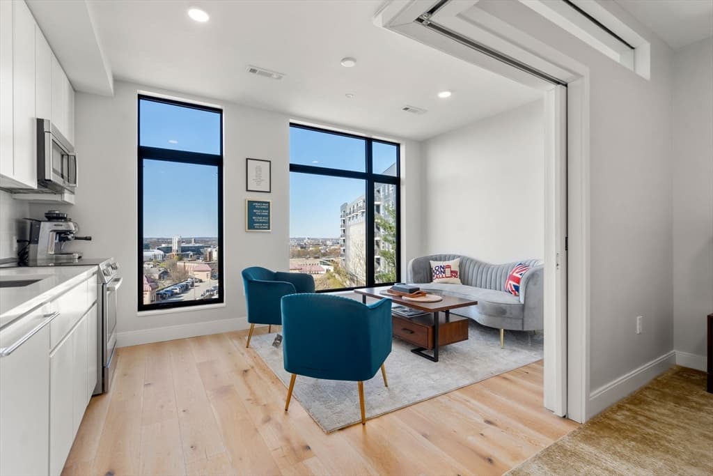 Condominium at 191 Washington St # 615, Boston MA 02135, photo 3 of 23