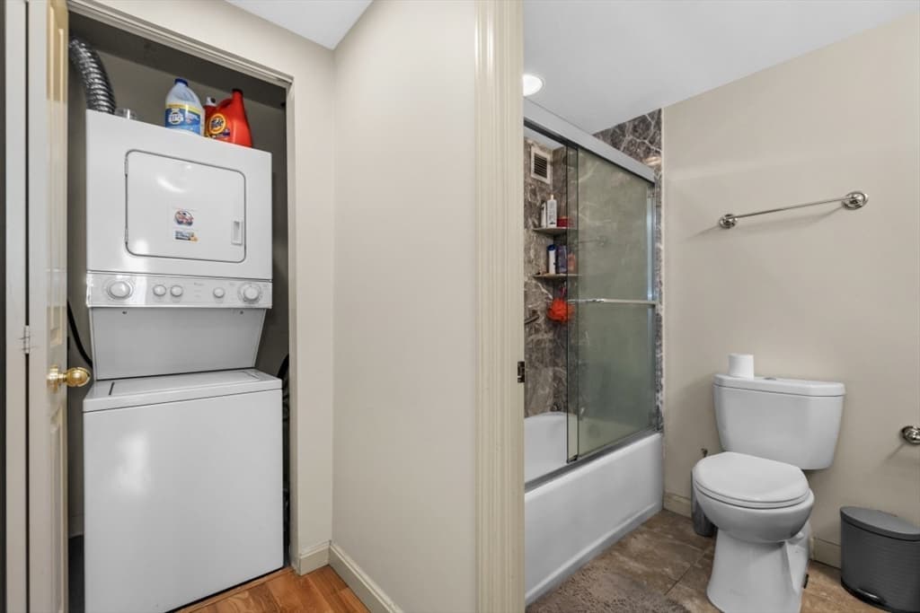 Condominium at 8 Museum Way # 2301, Cambridge MA 02141, Cambridge, photo 12 of 30
