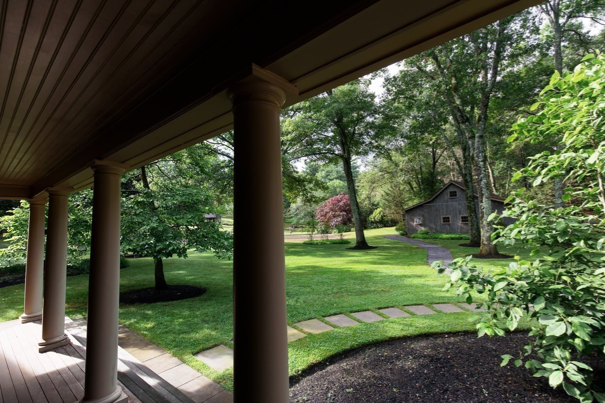 Equestrian at 2 Spingler Dr, Hamilton MA 01982, photo 5 of 42