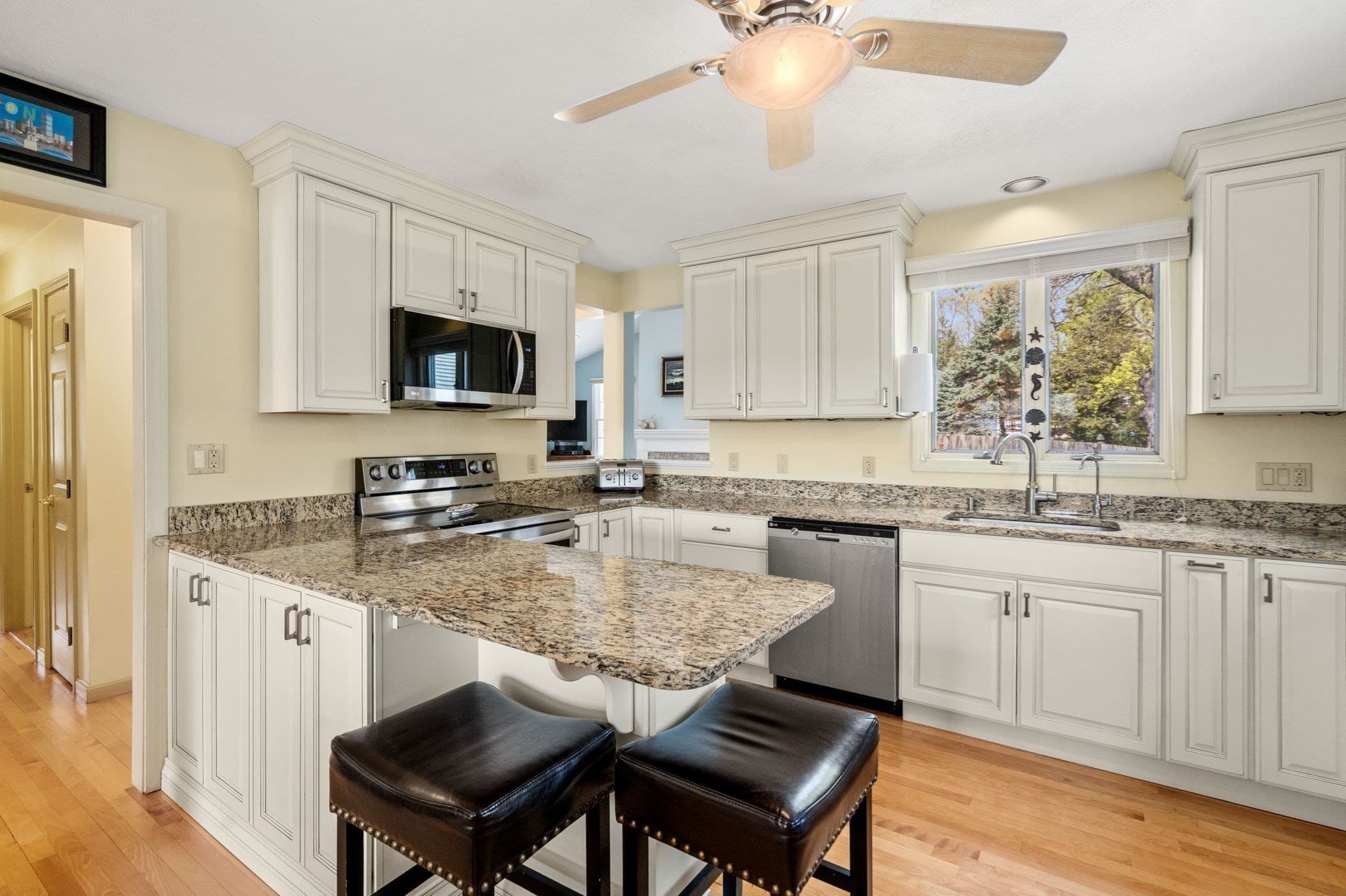 Single Family Residence at 178 Atlantic Street, Gloucester MA 01930, Gloucester, photo 5 of 32