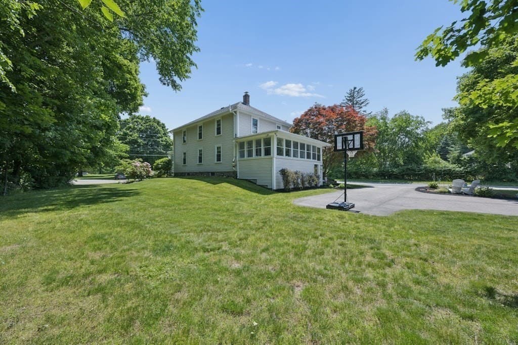 Single Family Residence at 2 Sterling Court, Northborough MA 01532, photo 26 of 29