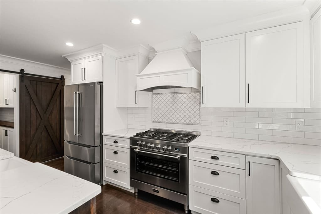 Condominium at 4 Crossman St # 4, Boston MA 02126, photo 5 of 22