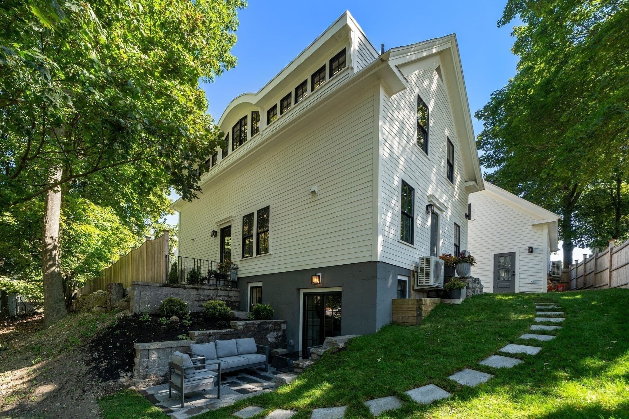 Condominium at 302 Elliot St. Carriage House N # 3, Newton MA 02464, photo 25 of 33