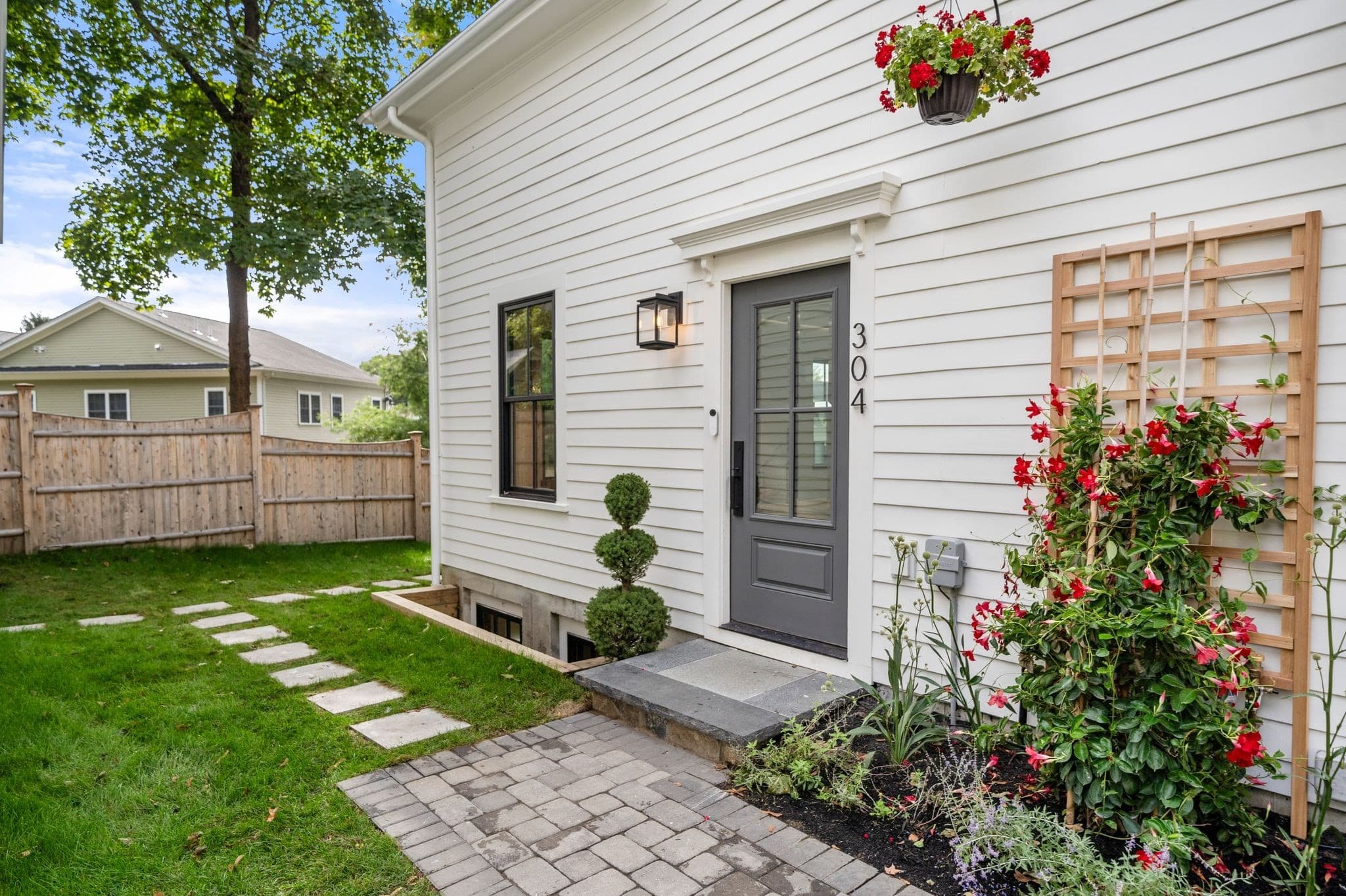 Condominium at 304 Elliot St. Carriage House S # 4, Newton MA 02464, photo 21 of 29