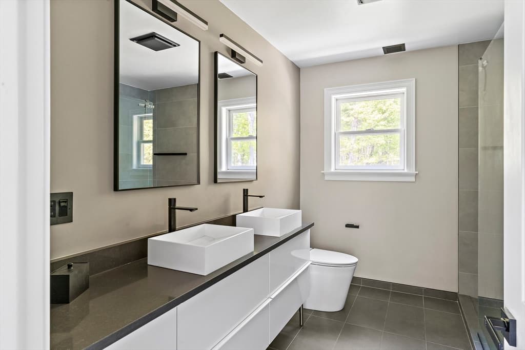 Single Family Residence at 122 Green St., Northborough MA 01532, Northborough, photo 27 of 41