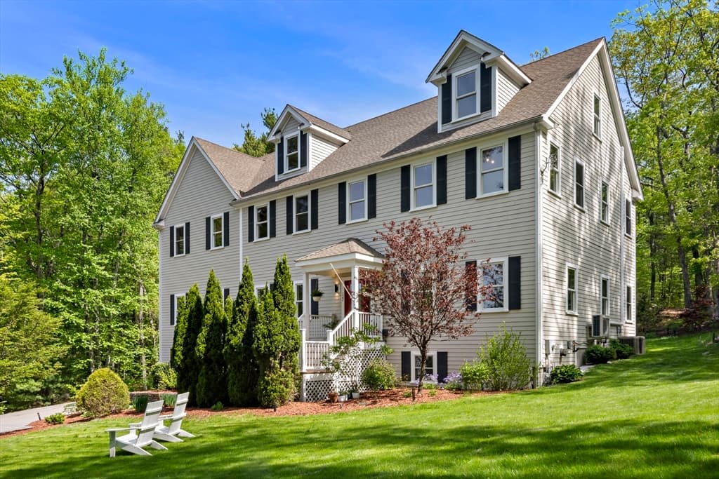 122 Green St., Northborough MA 01532