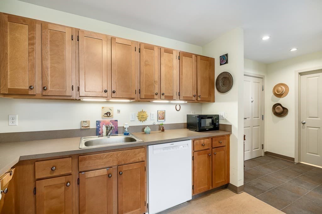 24 Cobblestone Ln # 603, Gloucester MA 01930 photo 7